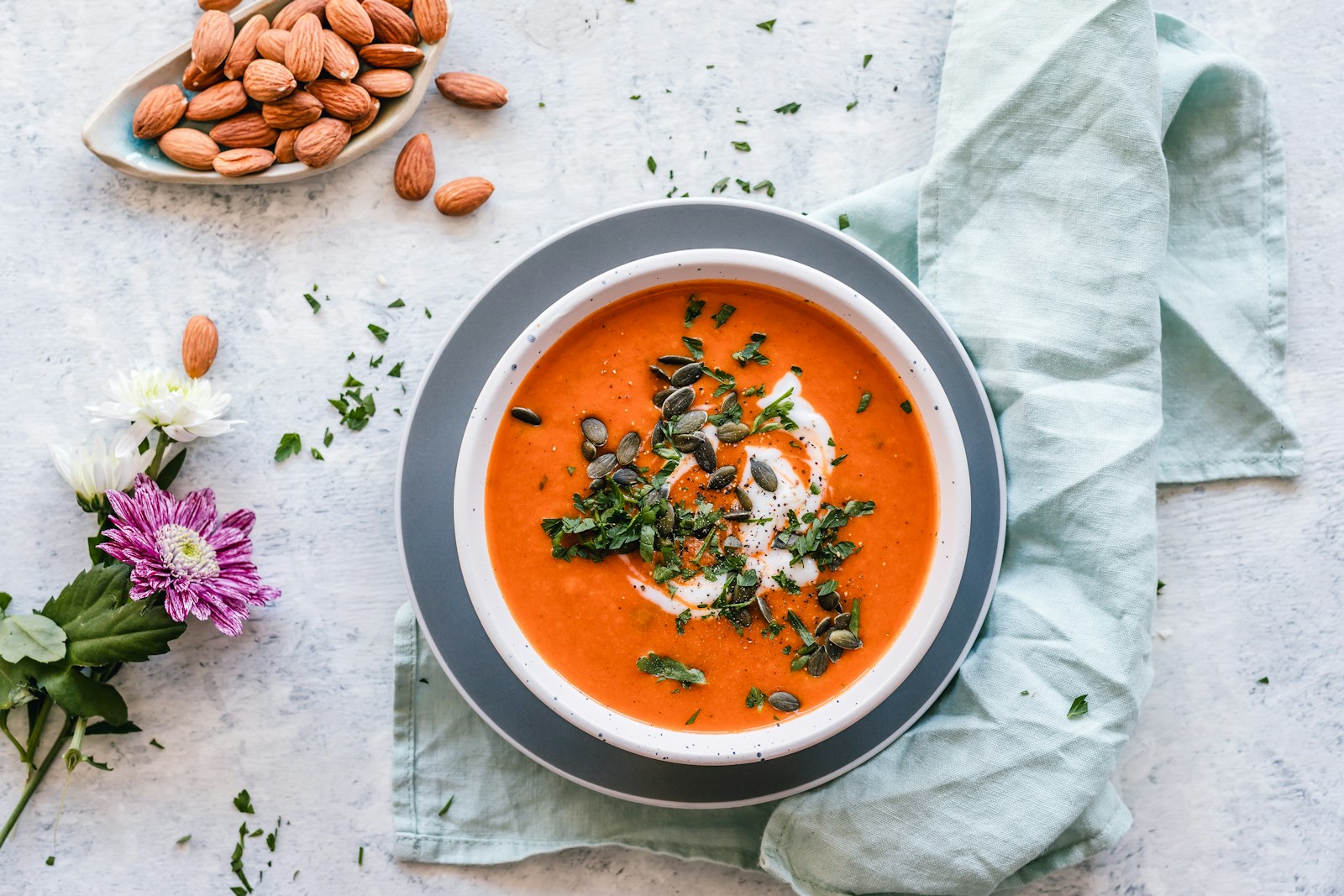 Photo by Ella Olsson soup in bowl